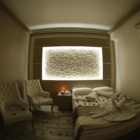 Ξενοδοχείο Derya 2*